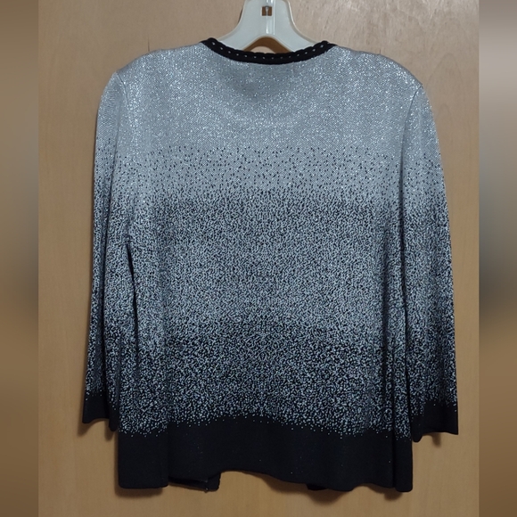 Final price!* sweater top(M) - Picture 3 of 5